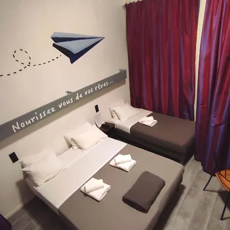 Hotel De La Gare Station Nantes