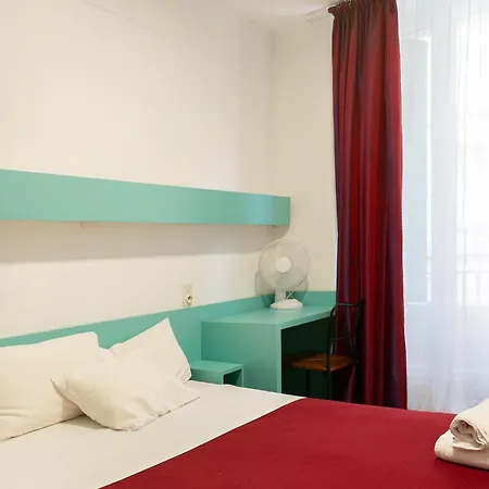 Szálloda De La Gare Station 2*